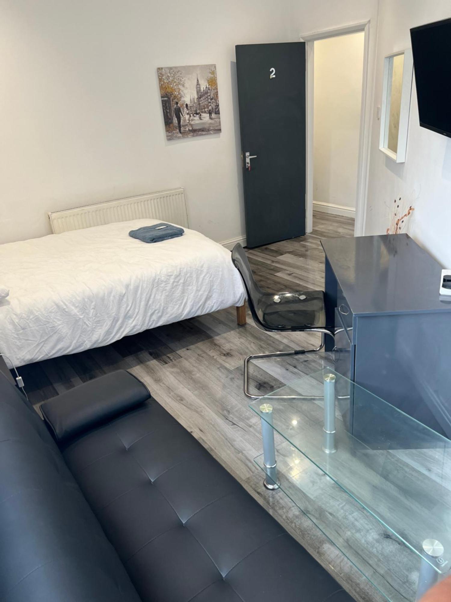 Zams Rooms Stoke-on-Trent 외부 사진